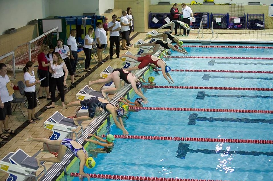 kids swimming lesson St Catharines